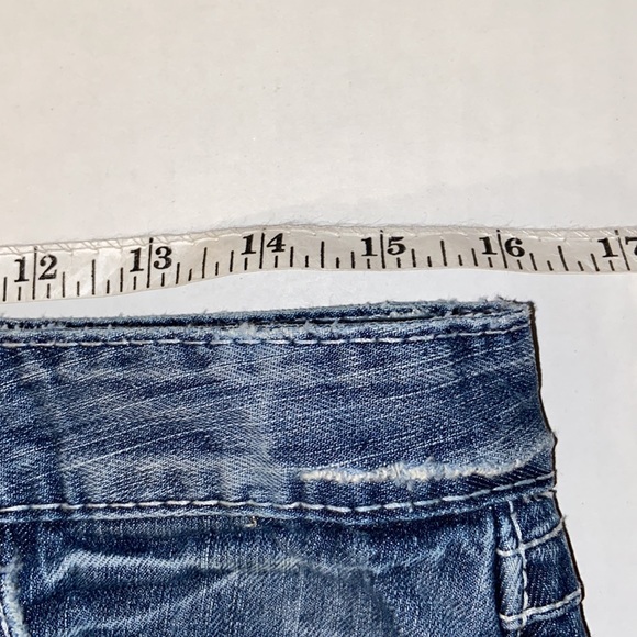 BKE Stella Women’s Size 30 Blue Distressed Jean Shorts - Picture 7 of 14